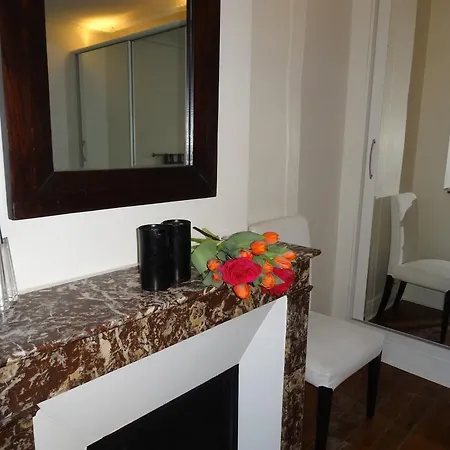 Elysees Apartament *